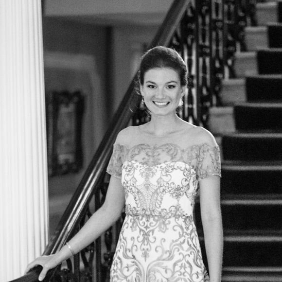 Meet your Posher, Elsa - Picture 2 of 2